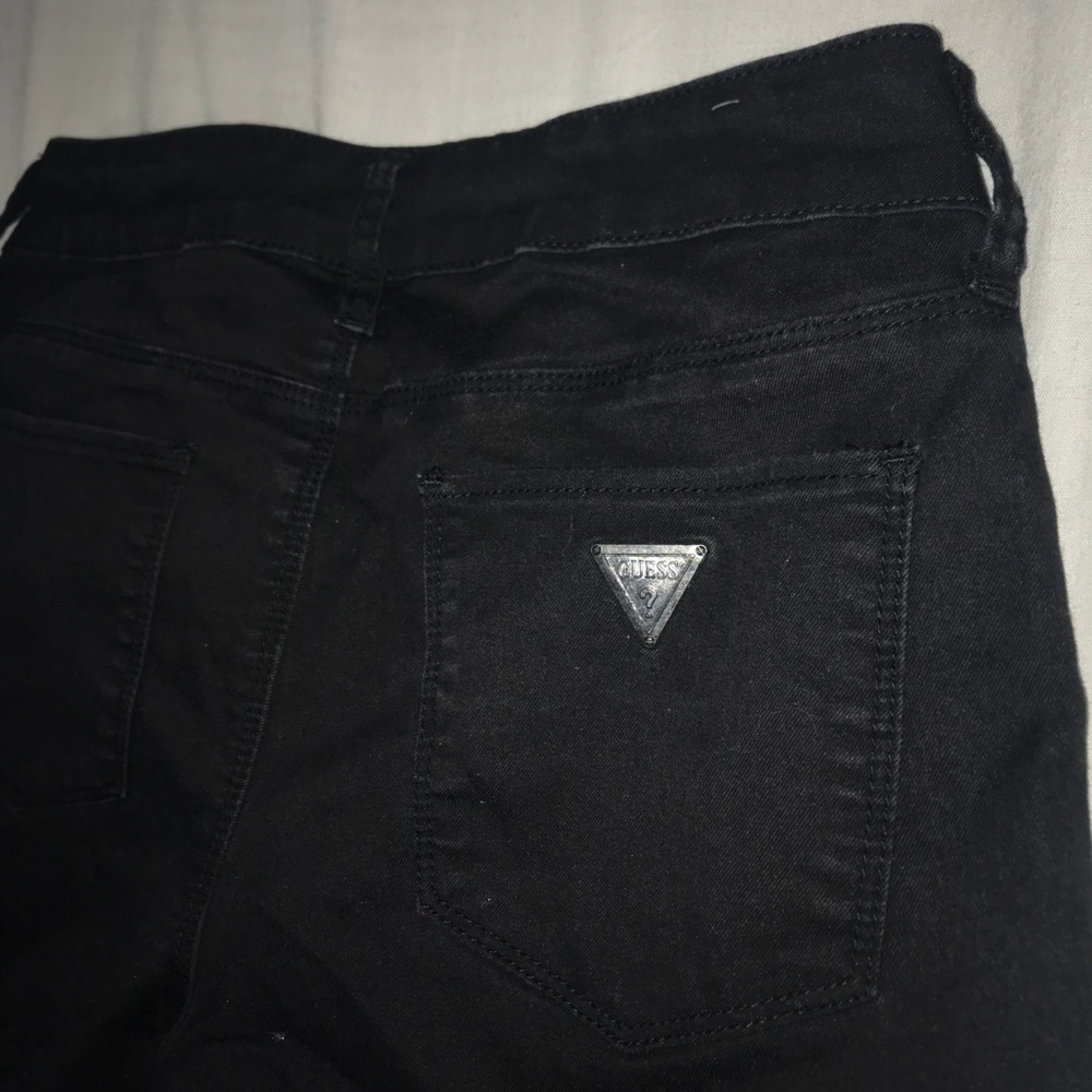 Guess Medium Rise Capri Jegging